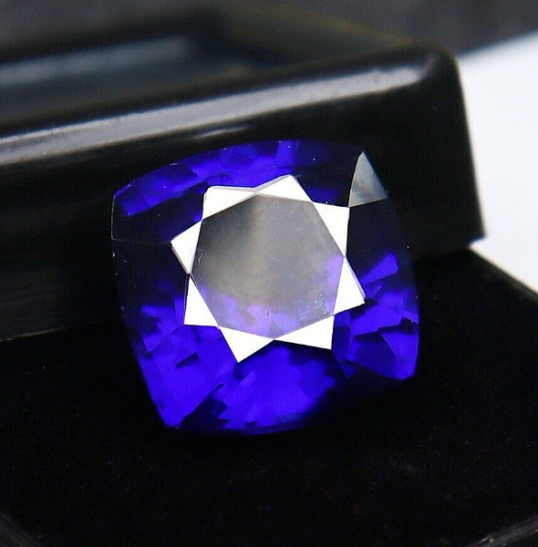 Flawless CERTIFIED 10 Ct Natural Ceylon Sapphire Cushion Cut Blue Loose Gemstone