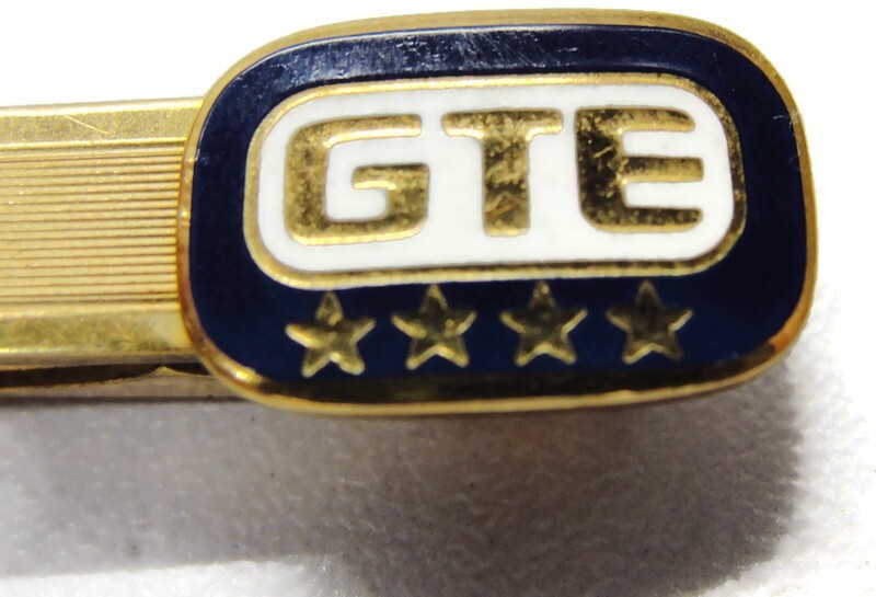 2 1/4″ “GTE 4 Star” 10K Emblem Gold 8.1 g Vtg Neck Tie Clip