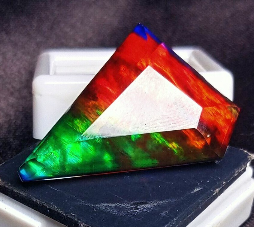 Opal-Like Organic Natural Ammolite 30-32 Ct Loose EGL Certified Doublet Gemstone