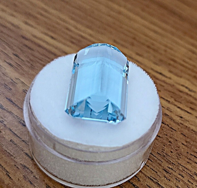 Blue Topaz 19.26 Ct Swiss Blue Topaz Emerald Cut Loose Stone Gemstone 18 X 12