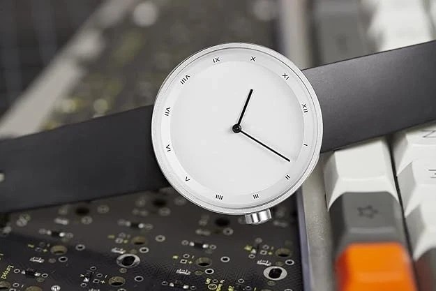 Mens Watches Ultra-Thin Minimalist Waterproof Fashion Simple Business Wrist Watc