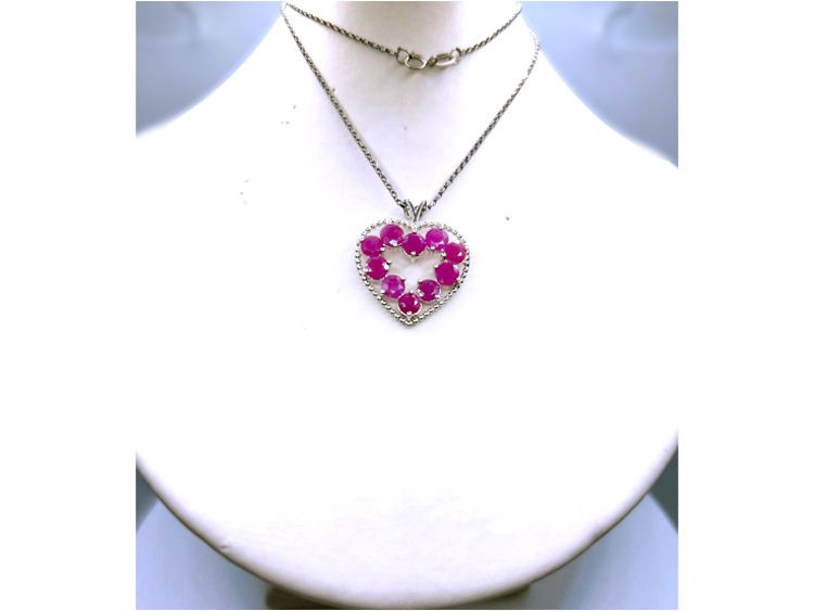 2.86ct Ruby Necklace in 18K White Gold