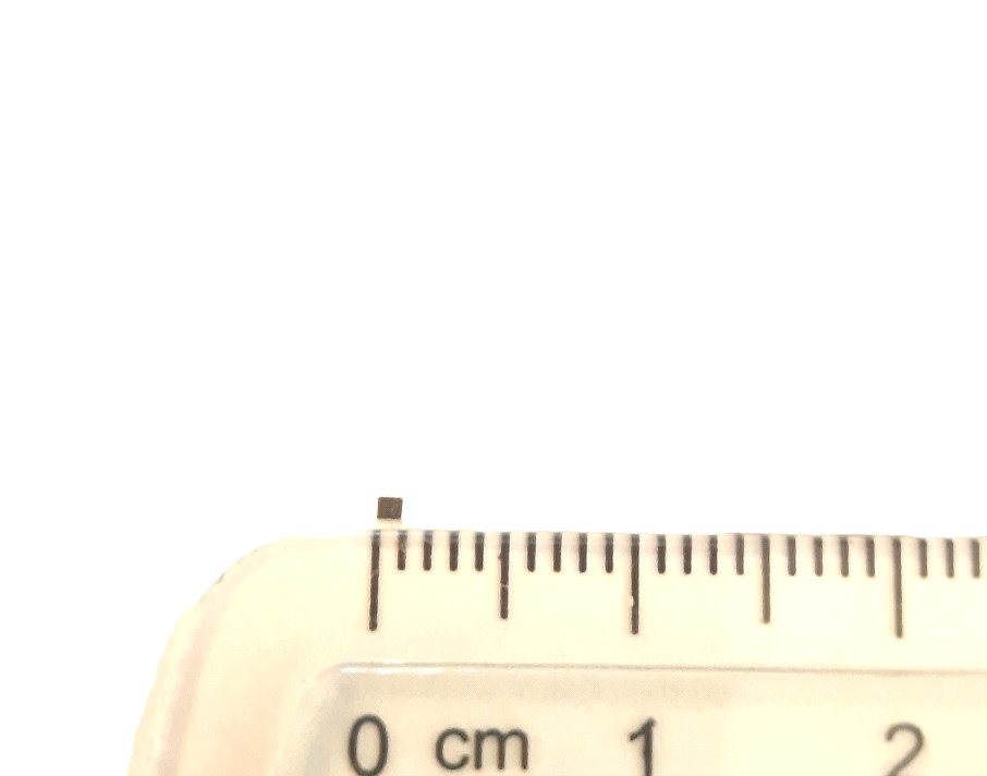14K White Gold Chip Solder 1 x 1mm (0.25 DWT ~102 pcs) Made in USA