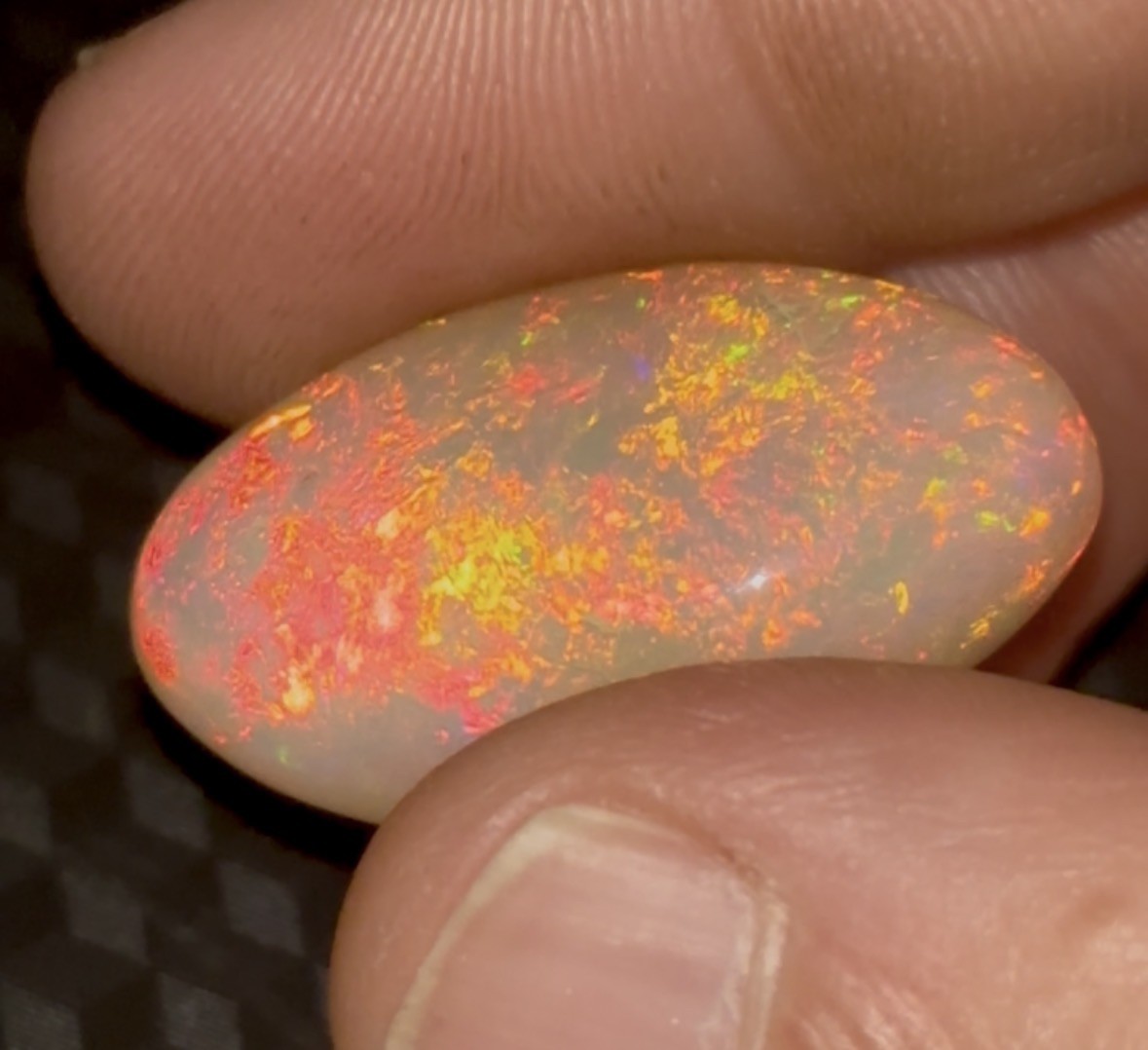 Ethiopian Fire Opal Welo 24.50Ct Natural Oval Cabochon Top Fire Loose Gemstones