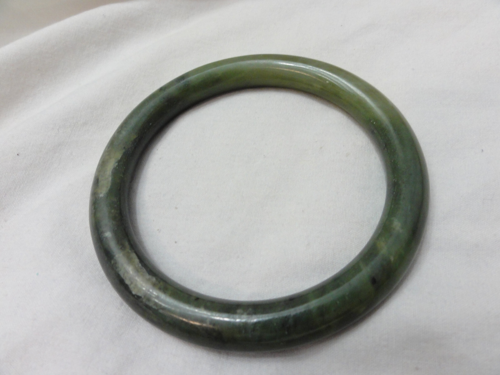 VINTAGE Green Jadeite Jade 9mm Bangle Bracelet ~ See Description