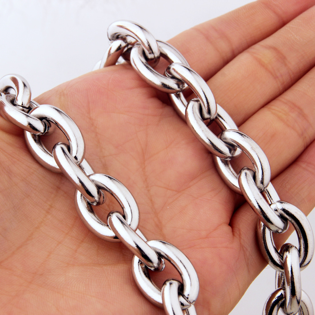 7″-40″ Stainless Steel Huge 8/11/13/15mm Rolo Oval Link Men’s Chain Necklace