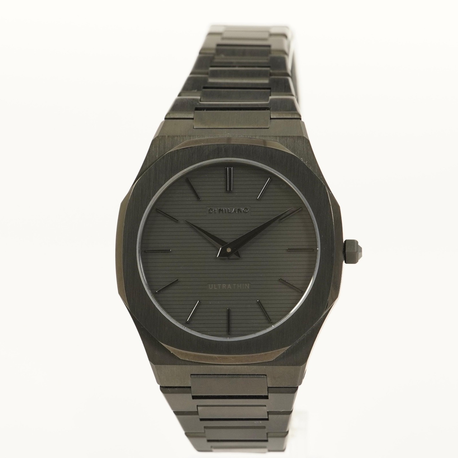 D1 Milano Shadow Ultra Thin Bracelet Watch 40mm – D1-UTBJSH