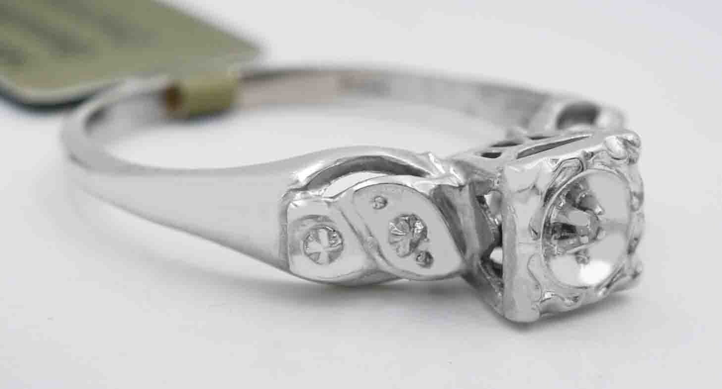 GENUINE DIAMOND RETRO ENGAGEMENT RING 14K WHITE GOLD – NWT – Free Appraisal