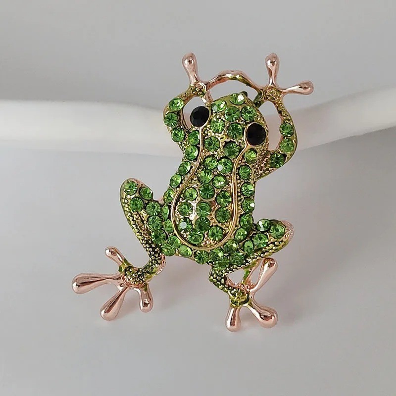 Green Crystal Frog Brooch Gold Rhinestone Animal Pin Fashion Jewelry Gift