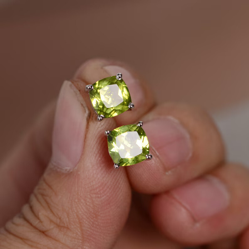 Natural Peridot Cushion Stone 925 Sterling Silver Women Designer Stud Earrings