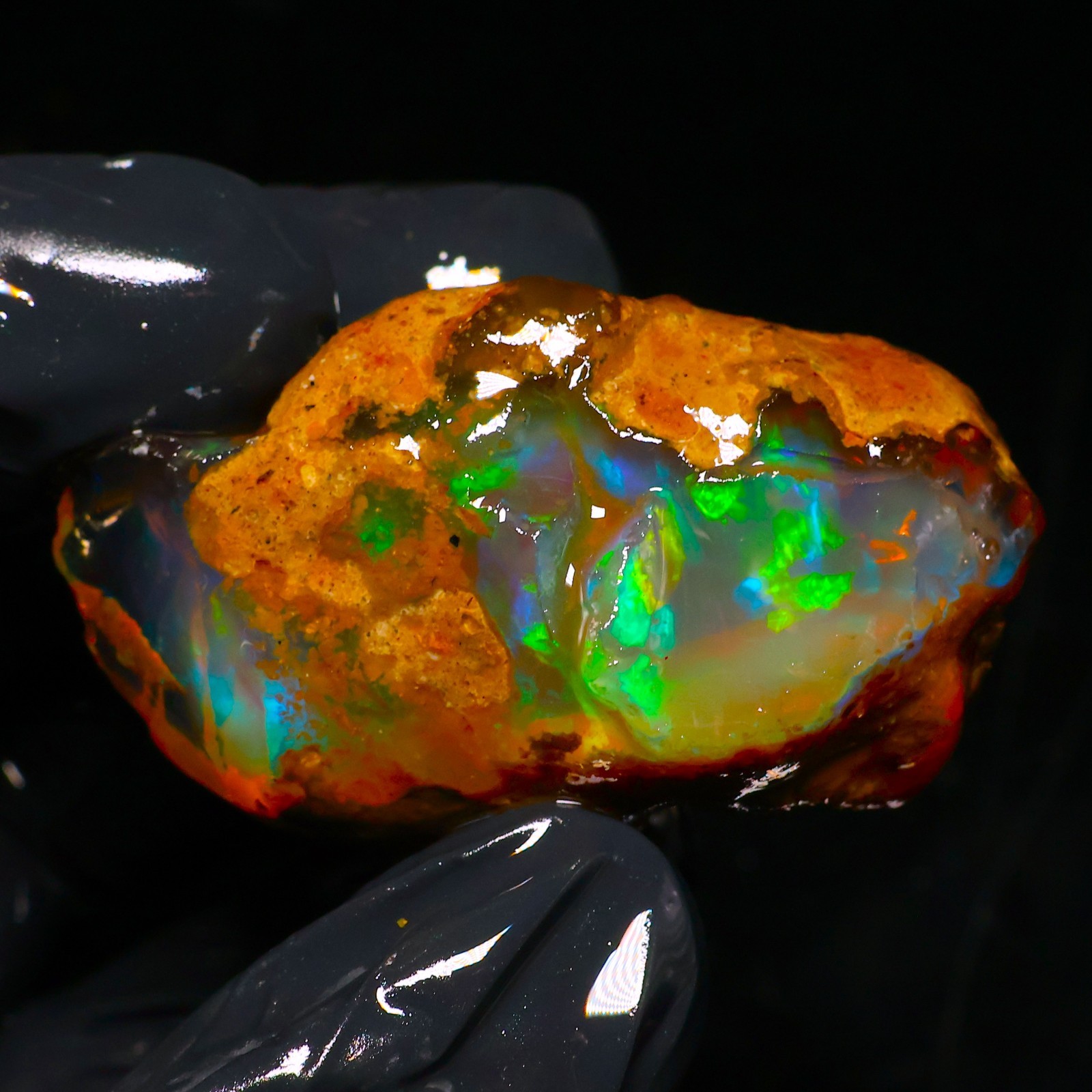 Natural Ethiopian Welo Opal Rough 137. 85Ct Gemstone– Bright Play of Color Fire