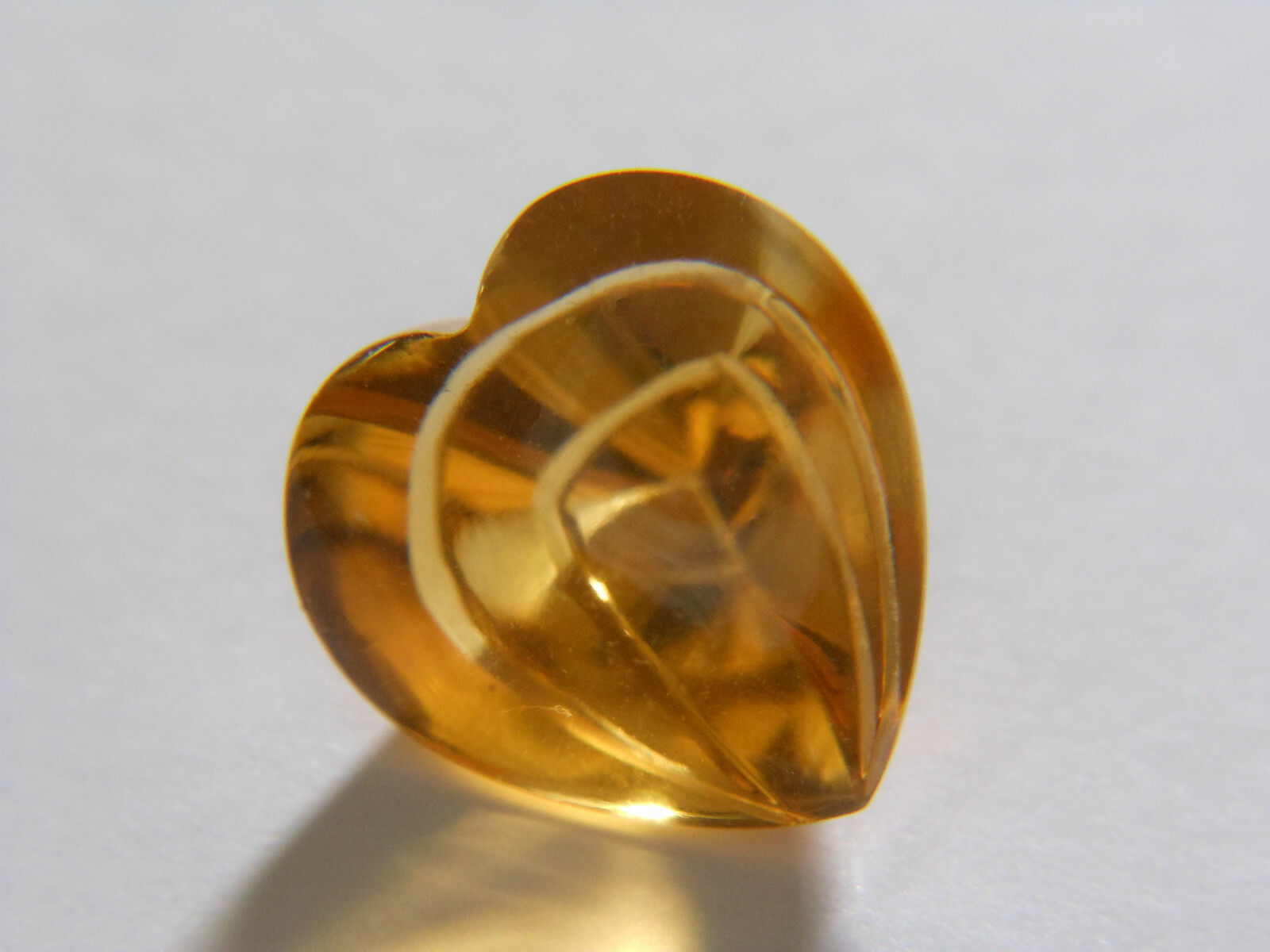 Citrine Fancy Laser Heart Cut 5.18 cts, USA 20 Year Vendor, German