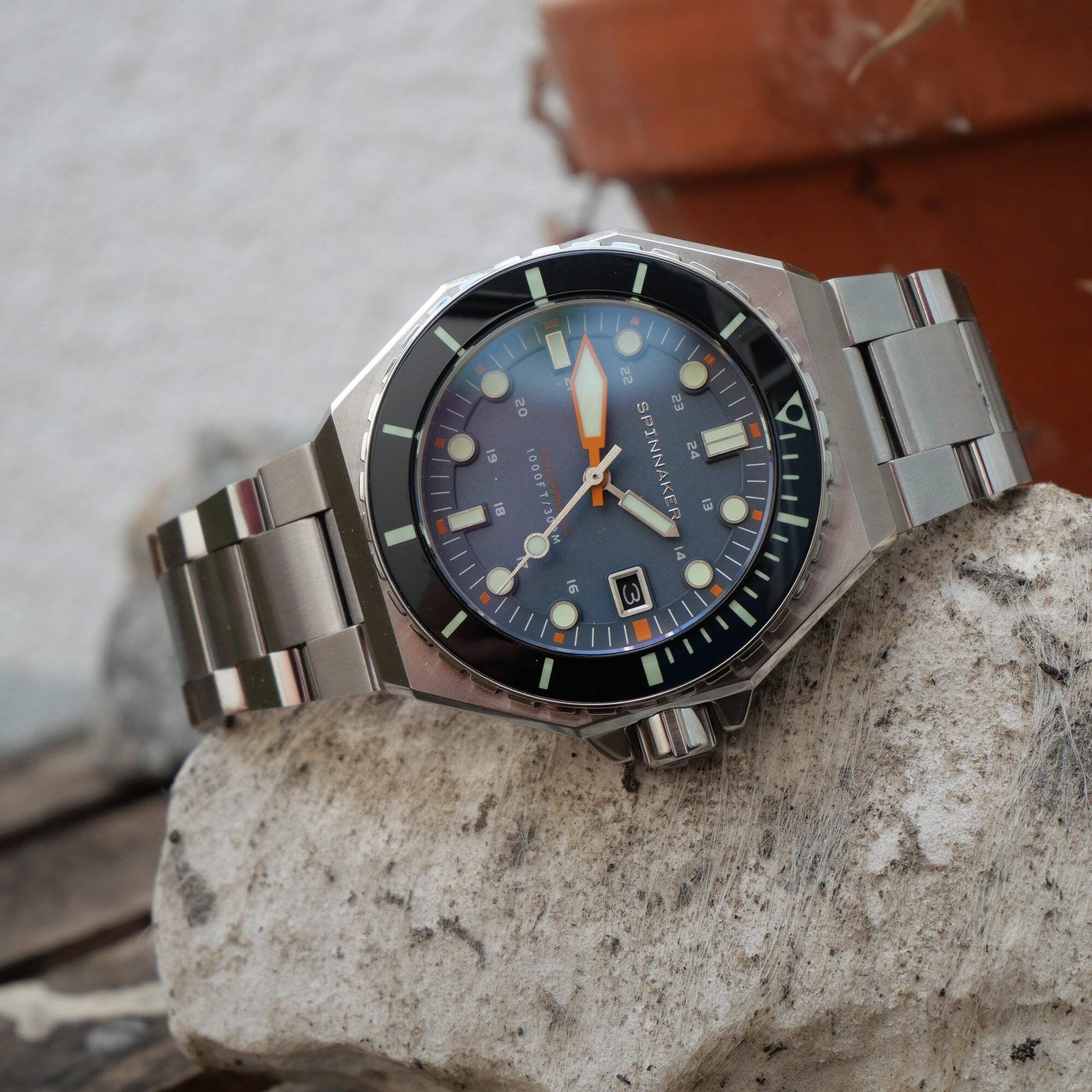 Spinnaker Dumas Blue / Black / Stainless Steel | Blue Dial 44mm Japanese Automat