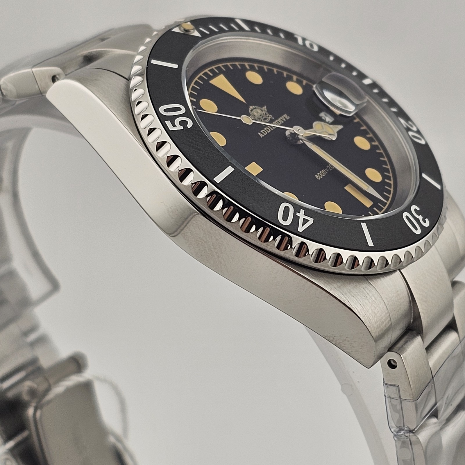 USA Seller – Addiesdive Vintage-Style 40mm Quartz Diver – New in Box