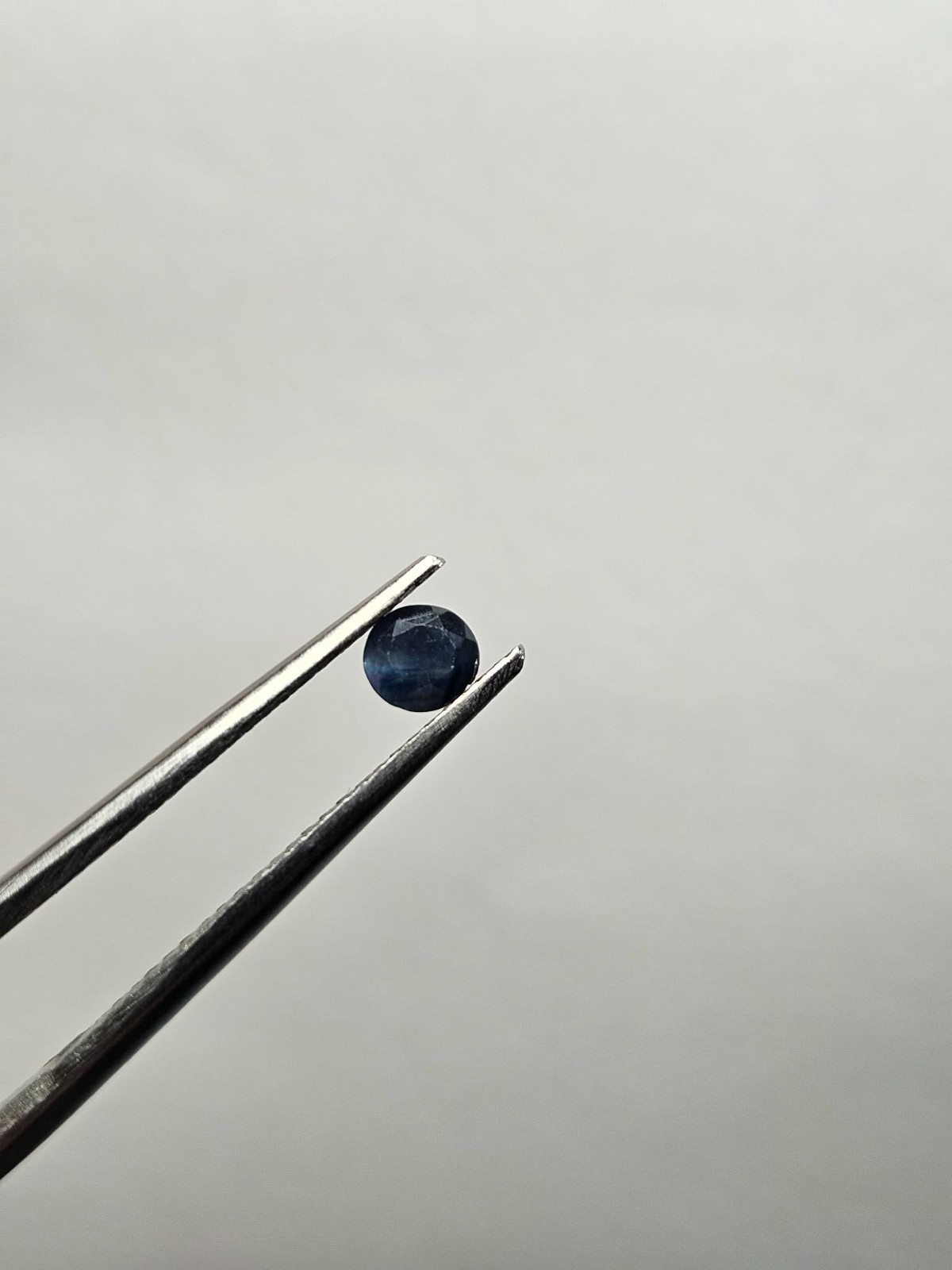 Sapphire Mix – Heavily Included – 1.27/.65/.27ct – Oval/Round – Blue/Green