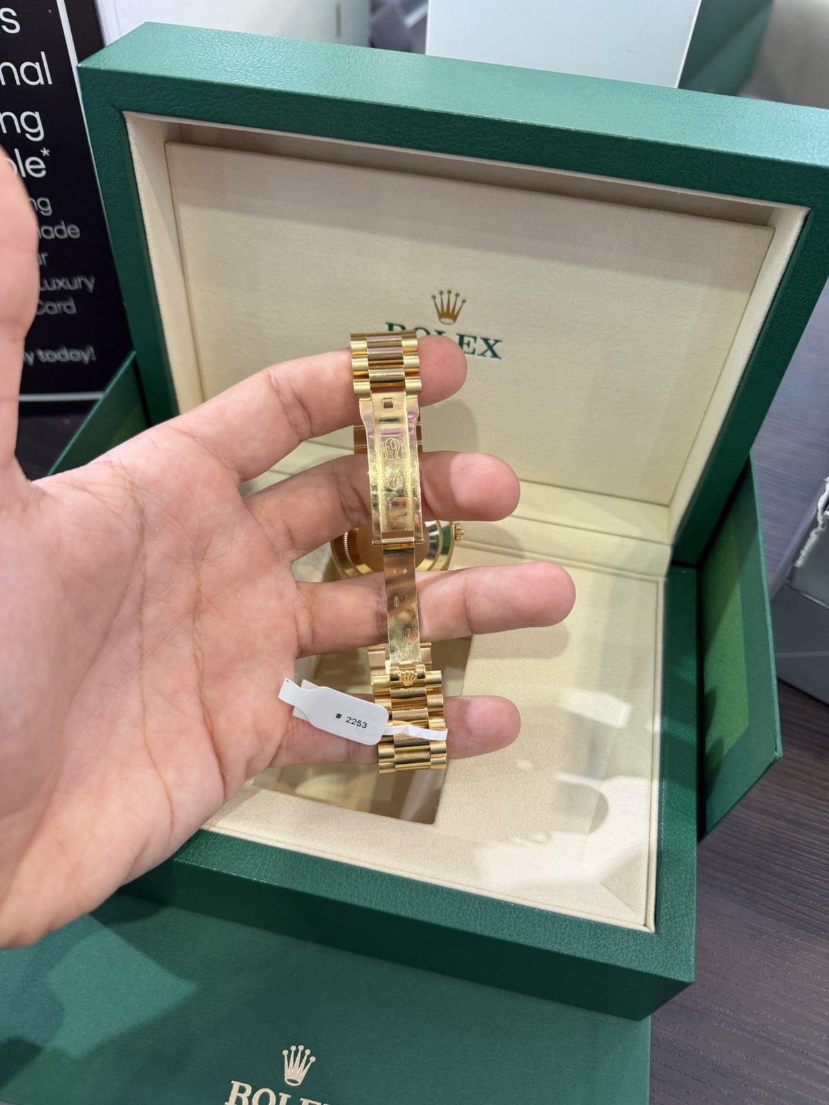 Rolex Day-Date President 40 18k Yellow Gold ‘Money Green’ Dial 228238 FULL SET!!