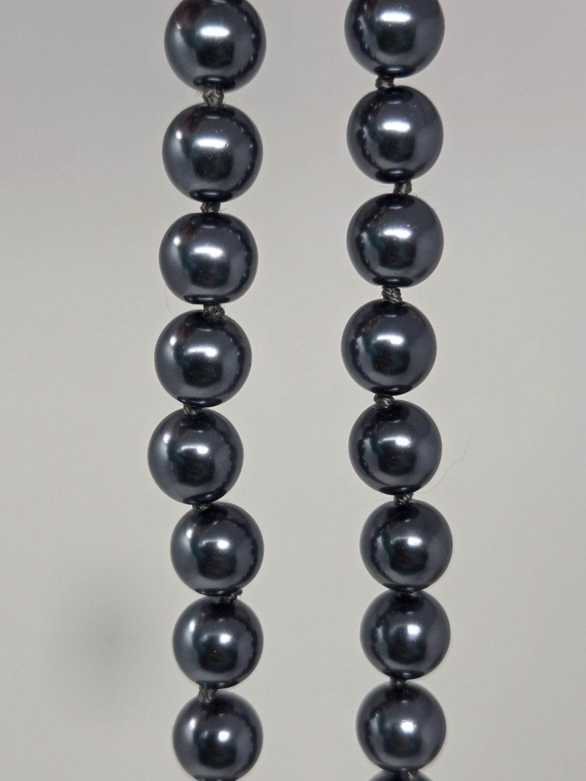 Gray Faux Pearl Necklace 17 Inches Knotted 8mm Beads Vintage Sheen Unsigned