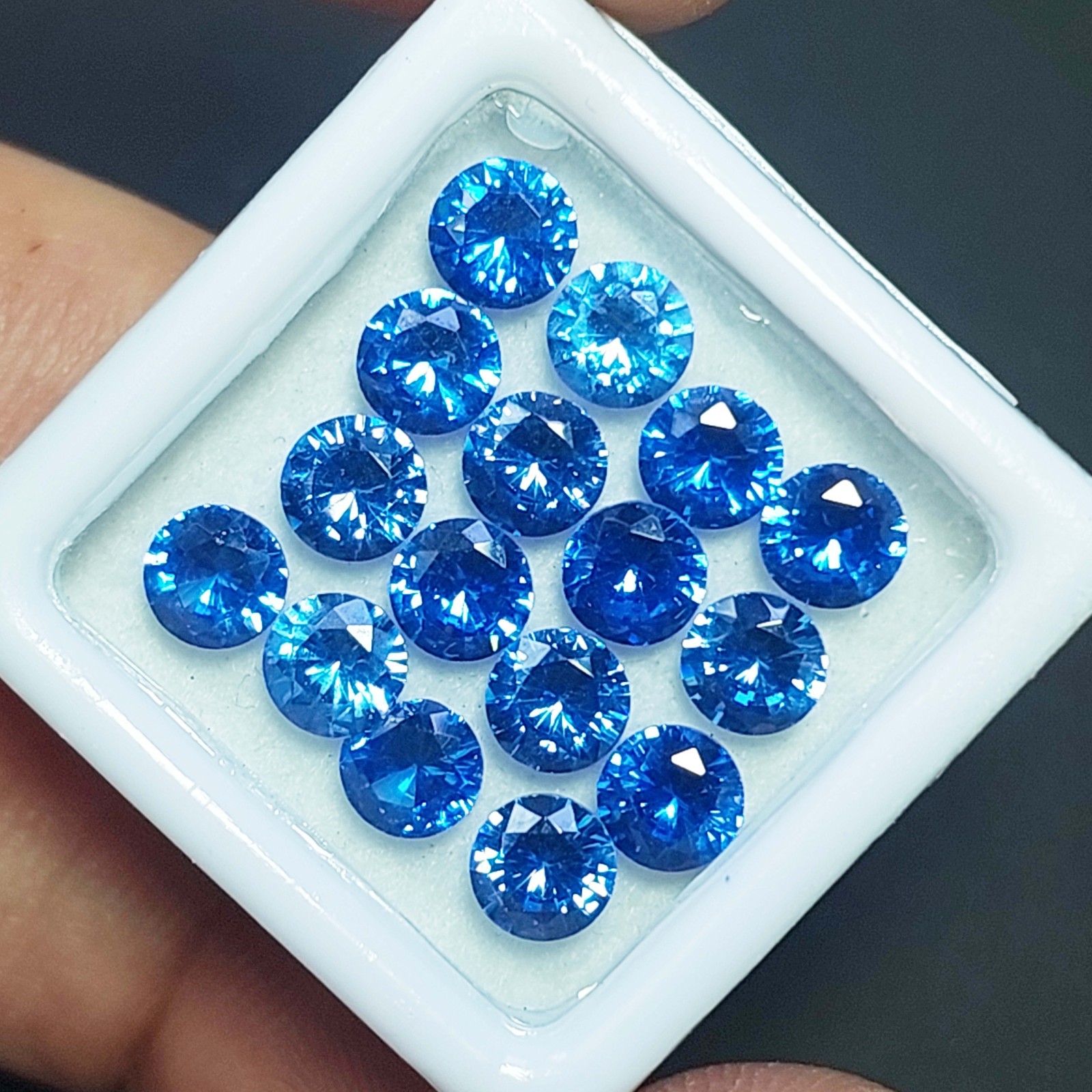 Natural Blue Sapphire 6MM Round 16 Pc Certified Loose Gemstone Parcel