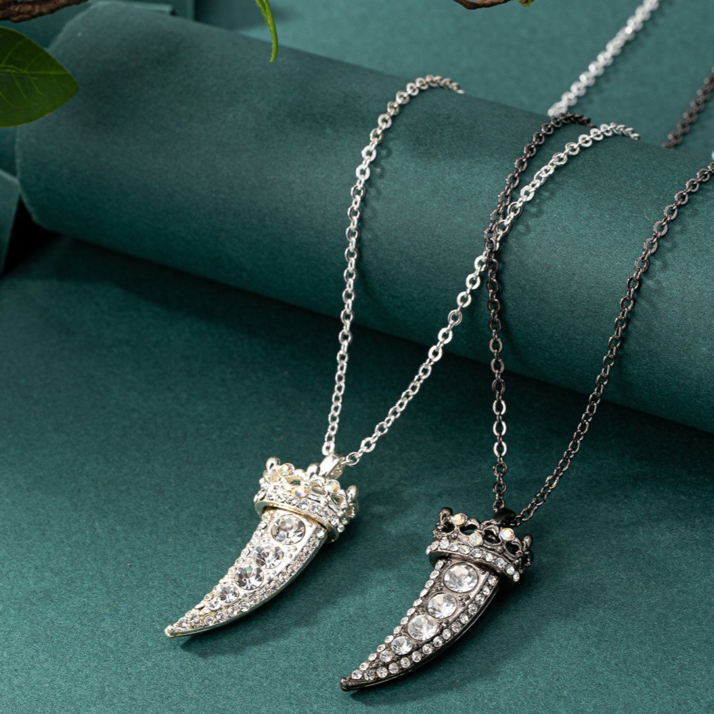 Crown Tooth Pendant Necklace Women Men Gothic Rhinestone Chain Fashion Jewelry