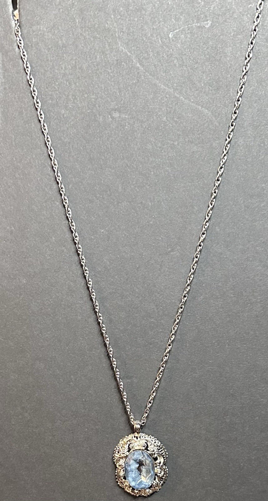 Vintage Silver Foil Back Aquamarine Rhinestone Pendant Rope 24” Chain Necklace