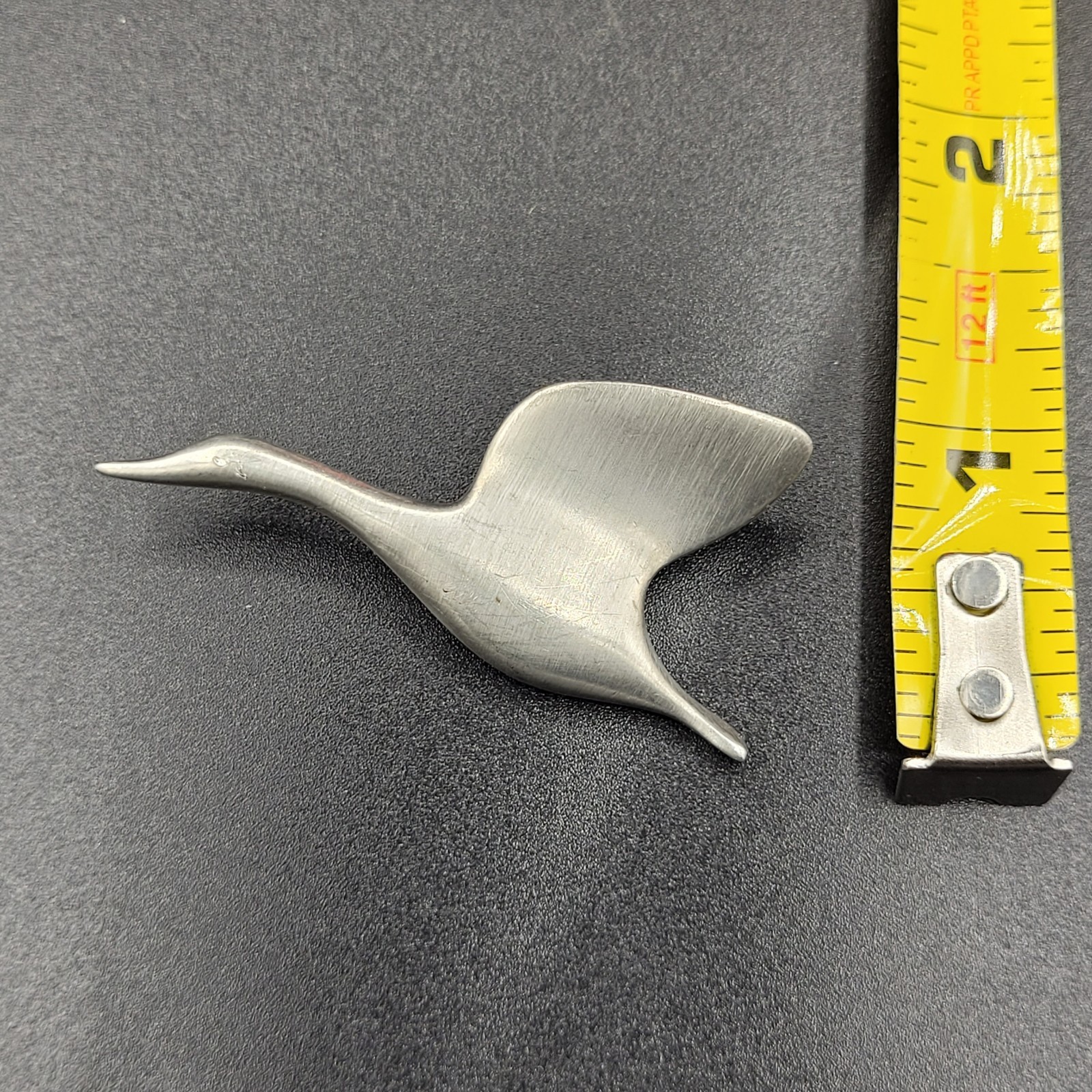 Frederick Design Canada Goose Pewter Bird In Flight Brooch Pin Silver Tone Vtg
