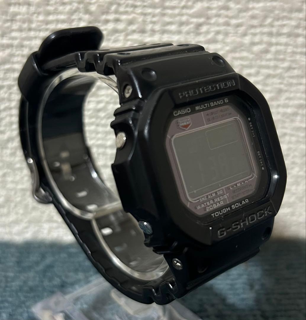 CASIO G-SHOCK GW-M5610-1B Tough Solar Multi-Band 6 Negative Display Men’s Watch