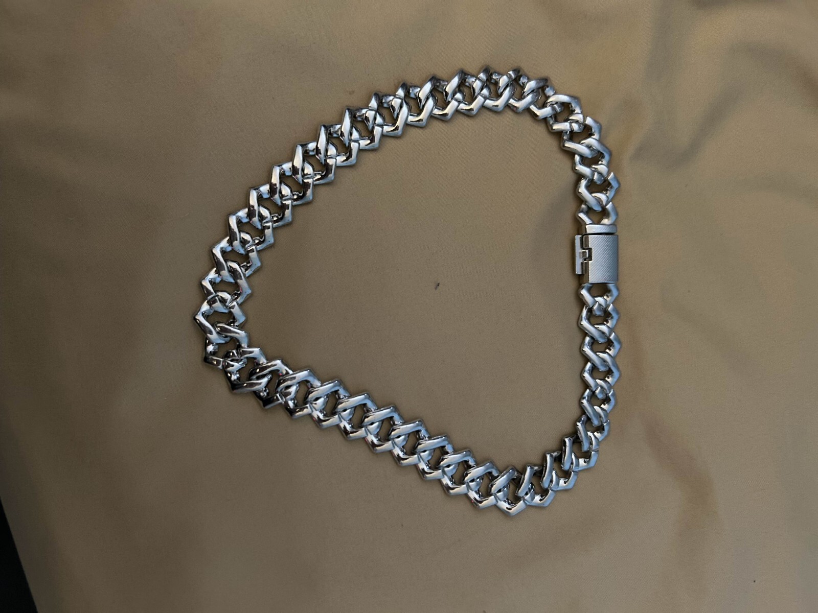 40CM 16” LUXURY ICED OUT CUBAN CHAIN FOR MEN