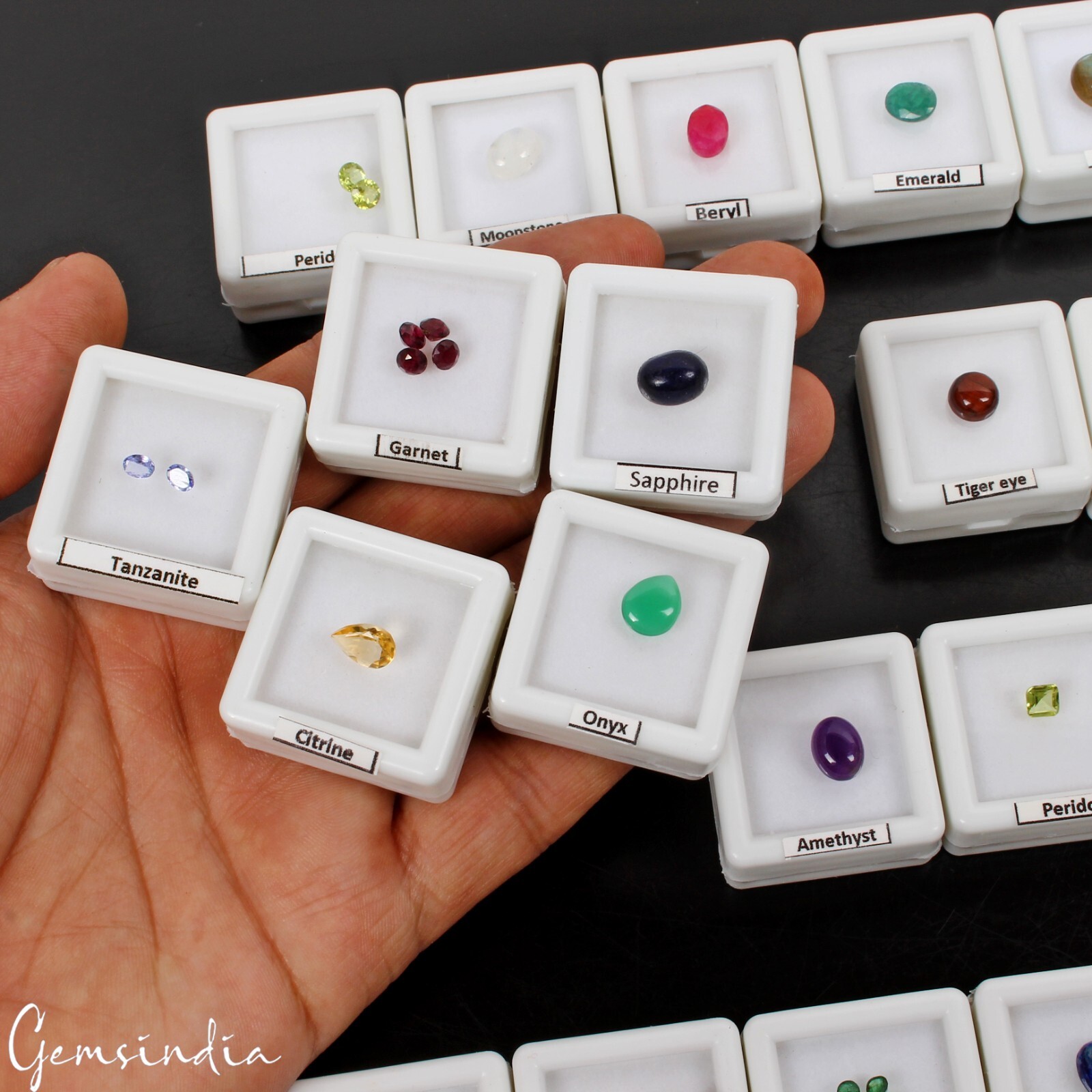 31 Pcs Estate Genuine Semi Precious Loose Mix Cut Multi Gemstones Lot Collection