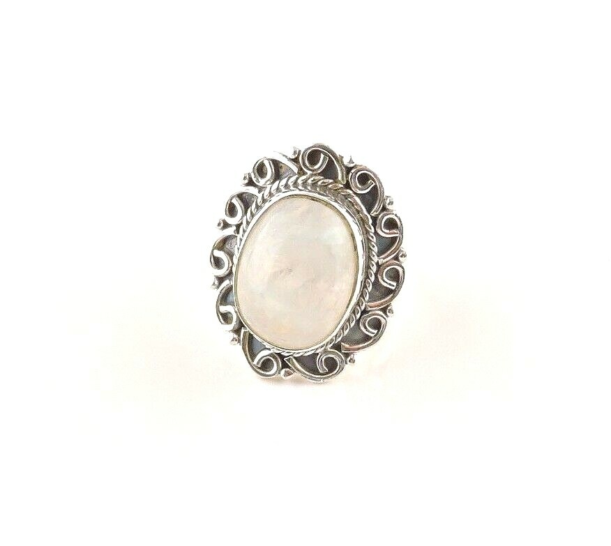 Sterling Silver 14 ct Oval Moonstone Ring