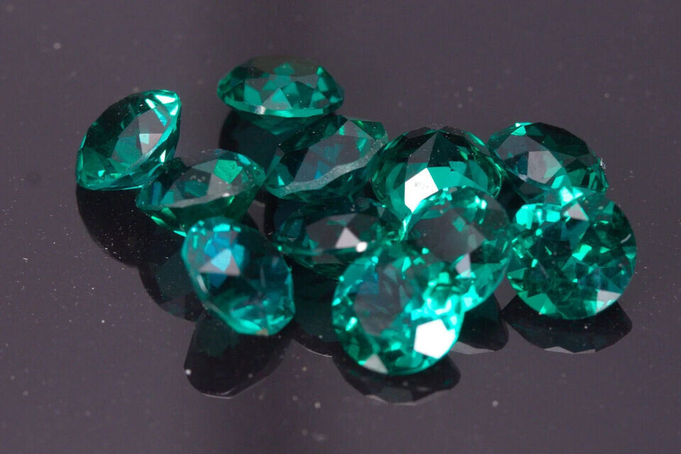 [WHOLESALE] LAB CREATED EMERALD FACETED ROUND SHAPE LOOSE GEMSTONE HYDROTHERMAL
