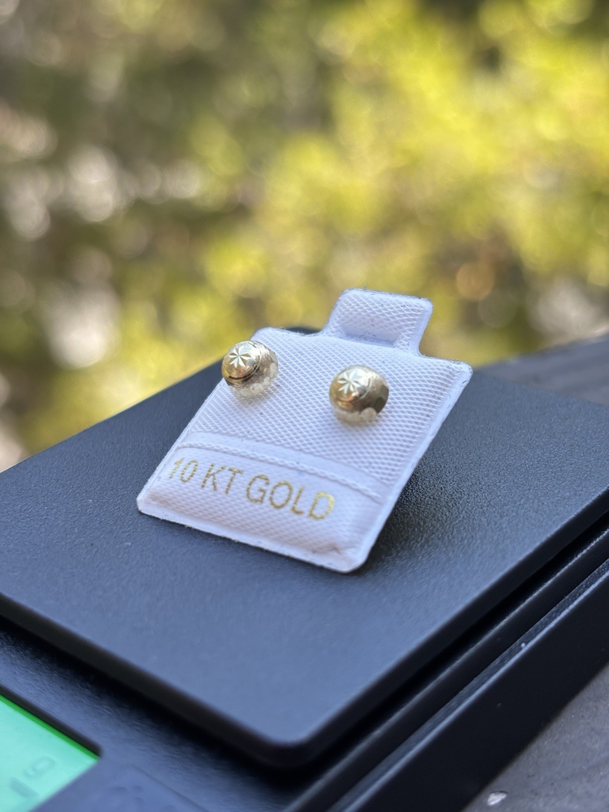 10K Yellow Gold Round Stud Earrings ,double view