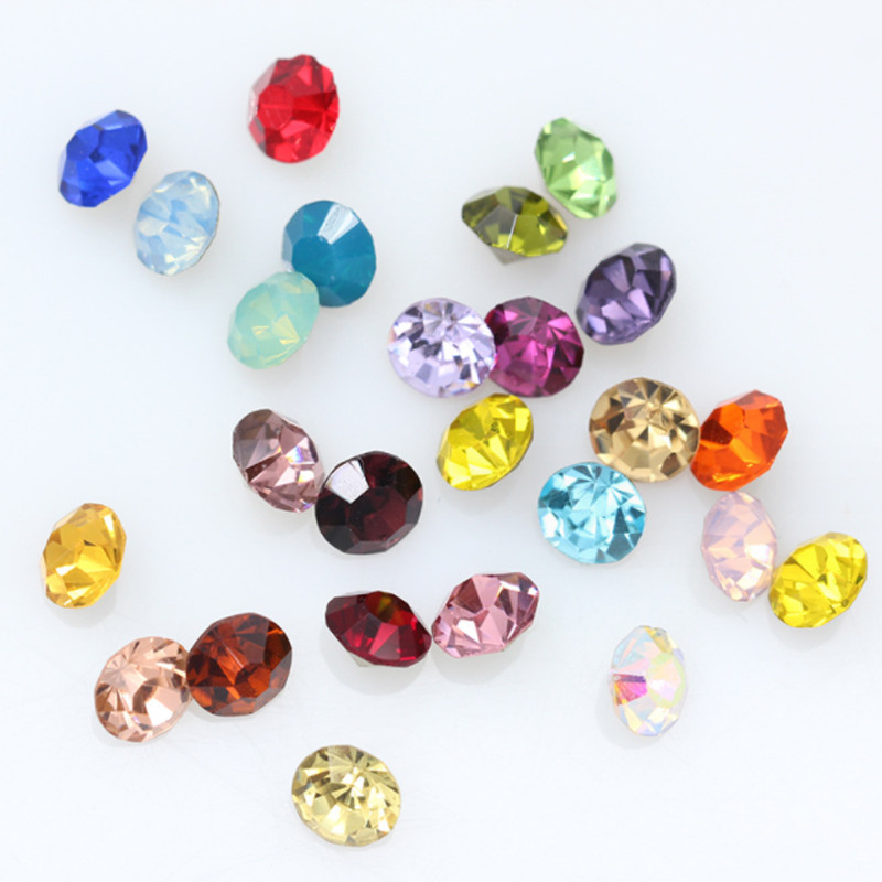 Wholesale Top Quality Czech Glass Crystal Rhinestones Round Pointed Foiled Back
