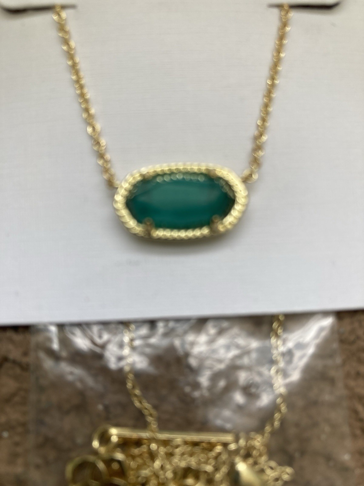KENDRA SCOTT “Elisa” EMERALD GREEN CATS EYE 14k Goldplated Necklace – NEW