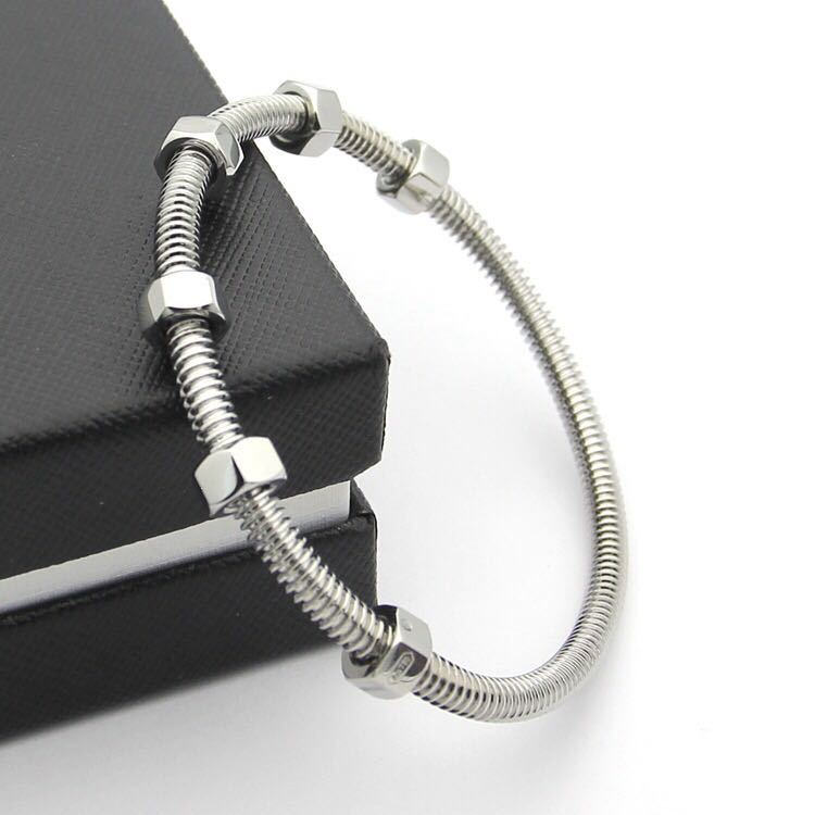 Unisex Men’s Women’s Steel Fashion Love Bolts and Screws Bracelet