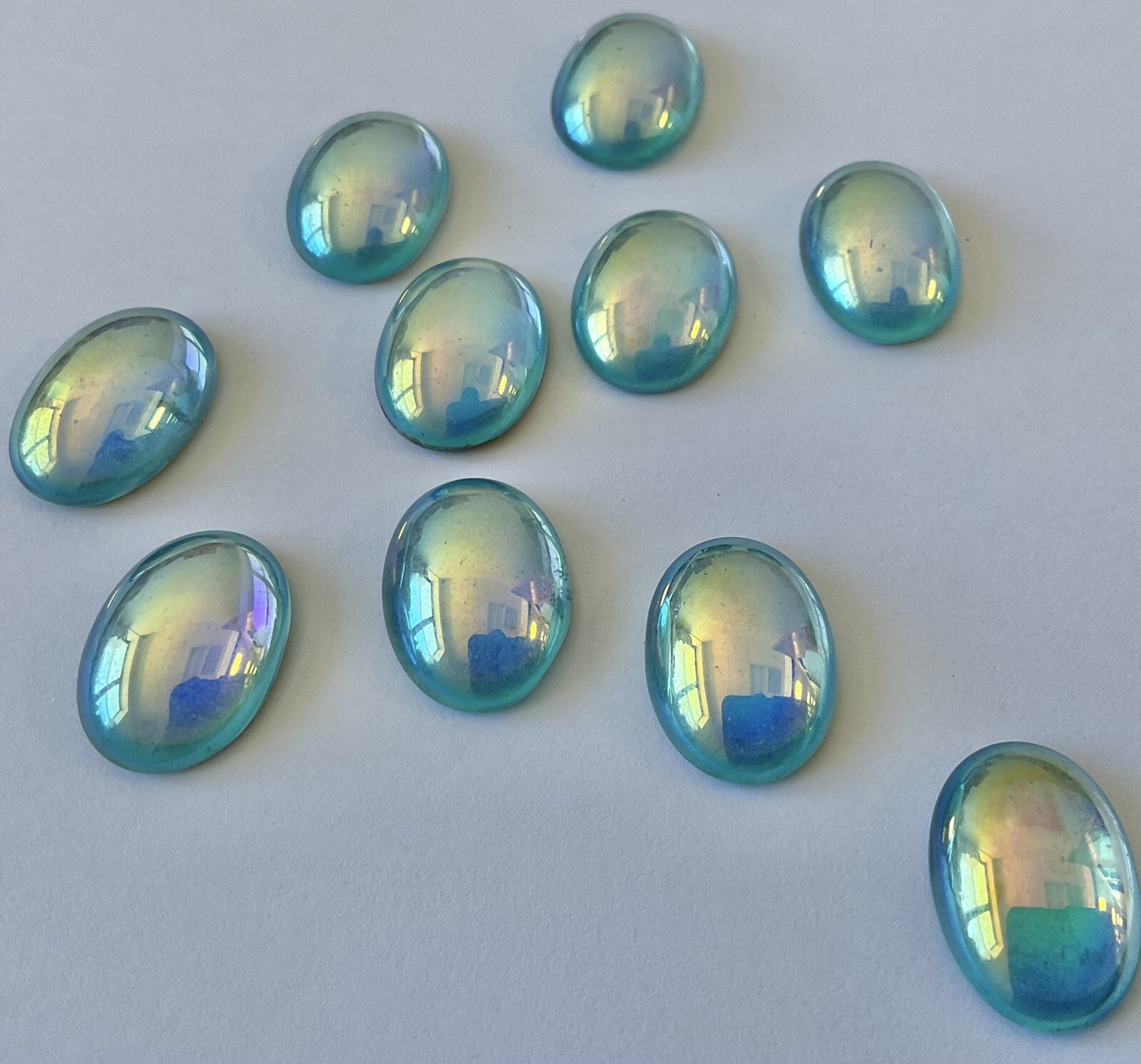 18x13MM VINTAGE WEST GERMAN CABOUCHONS FLAT BACK FOILED AQUA AB (24 PCS)