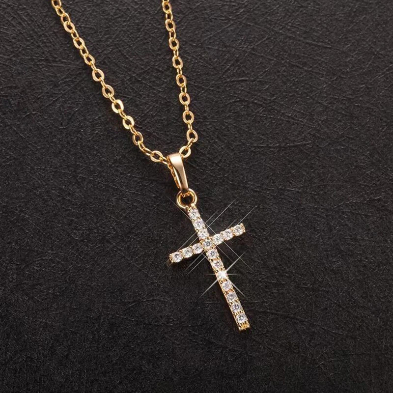 Punk Hip Hop Cross Pendant Clavicle Chain Crystal Jesus Cross Dangle Necklace Si