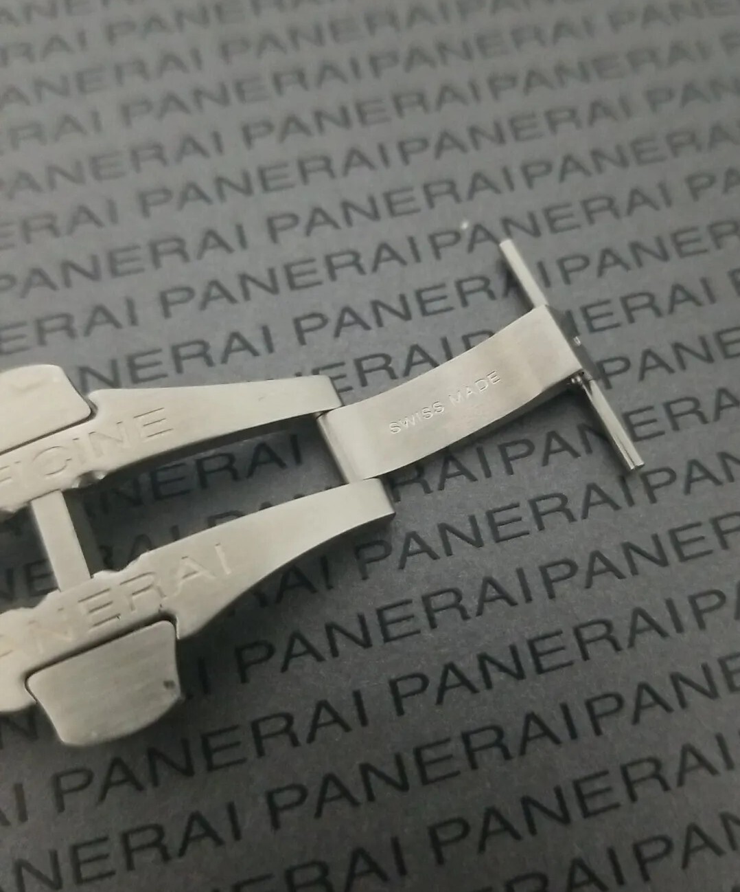 PANERAI OEM 22MM FOLDING DEPLOYMENT BDR BUCKLE BRUSHED STEEL PAV00634