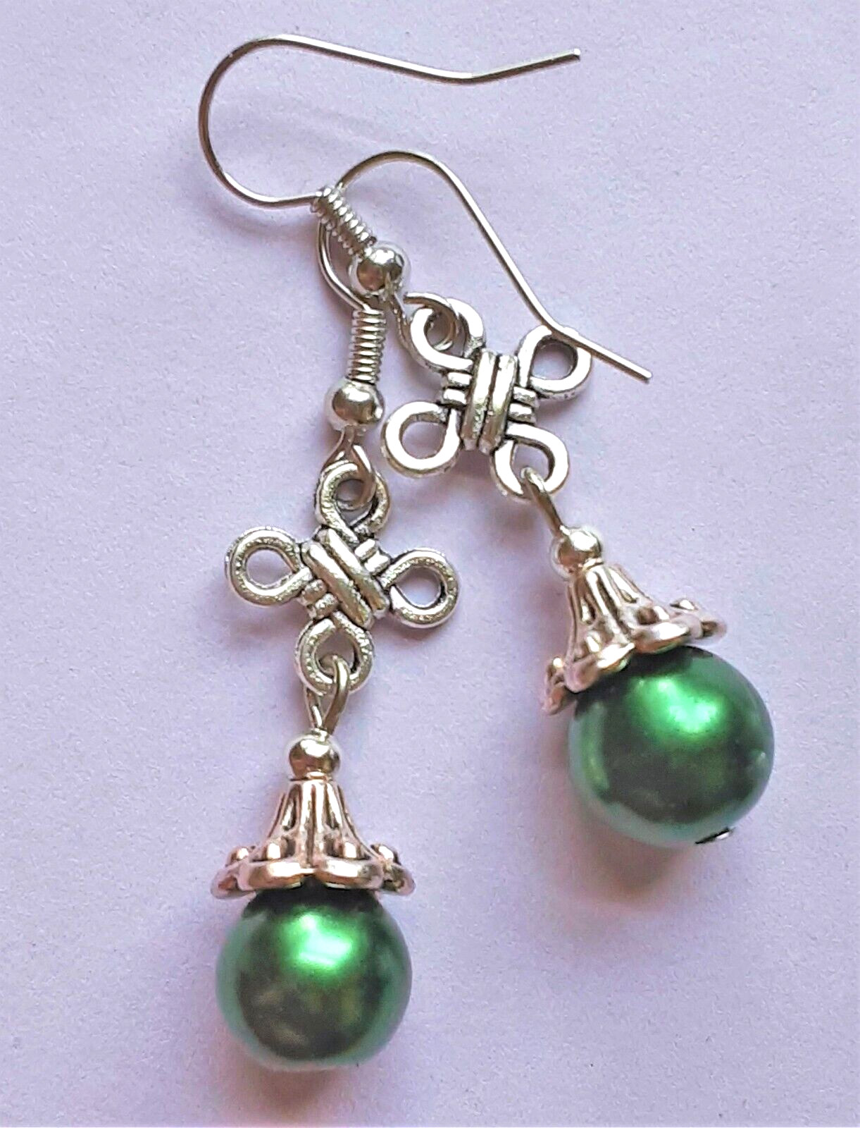 GREEN CELTIC KNOT GLASS PEARL drop earring SP FISH hook WPGH15