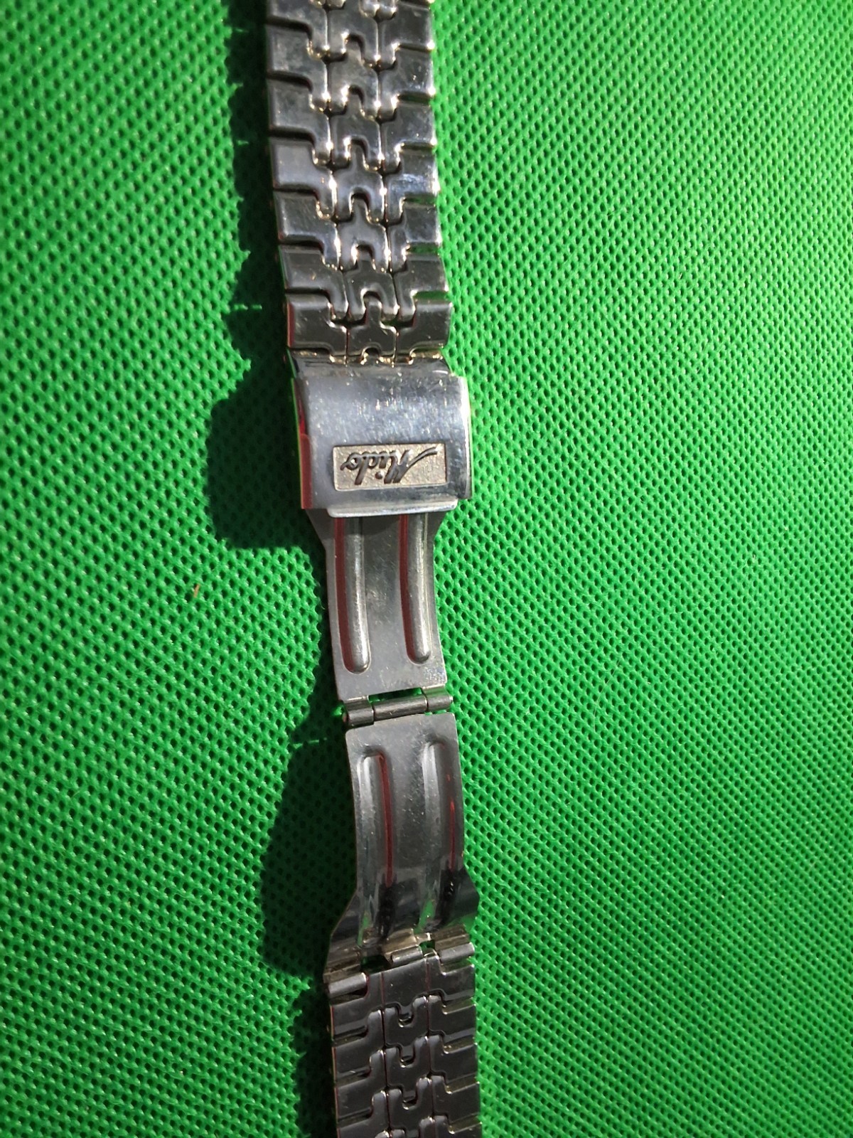 New Mido Stainless Steel Wrist Watch Bracelet 24 mm.