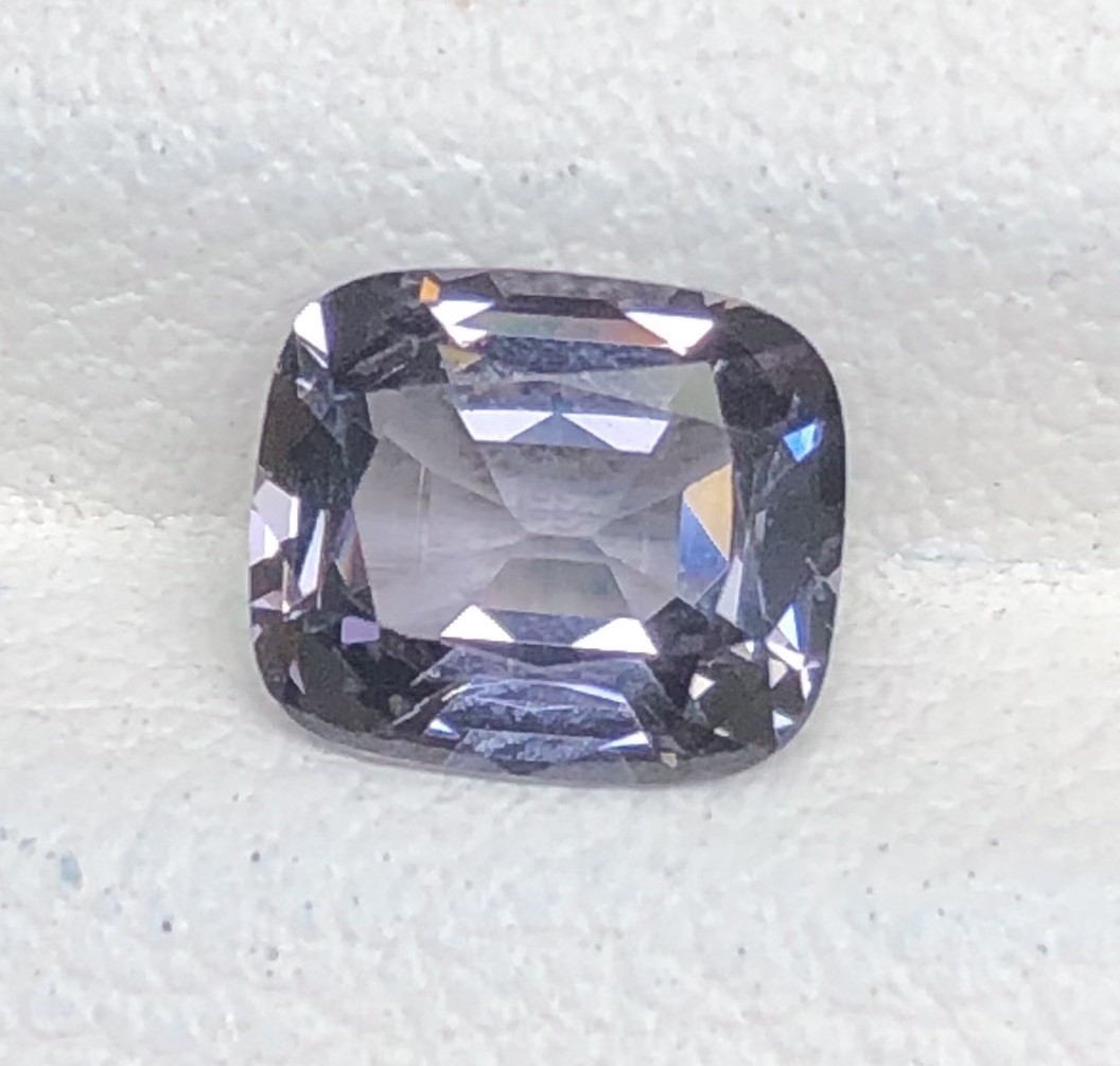 Love Tone Grey Spinel 1.24 Ct loose gemstones