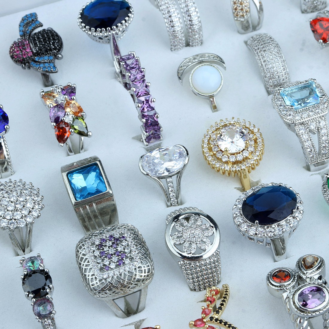 50PCS Wholesale Colorful Crystal Mixed Rings Bulk Finger Band Ring Jewelry Lot