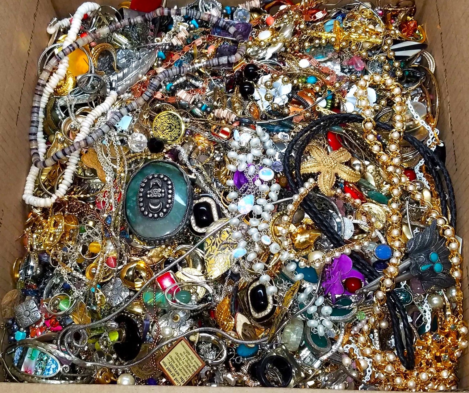 FREE SHIP! 5 Pound Lb Unsorted Huge Lot Vintage Jewelry Junk & Good Treasure