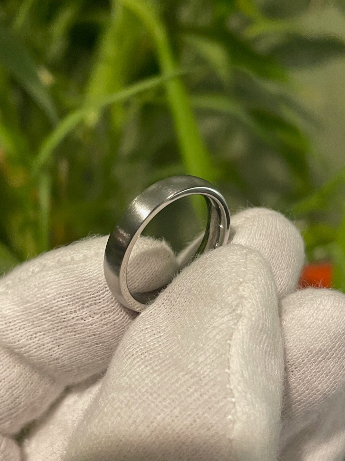 Men’s Wedding Band, Ladies Everyday wear Ring, 4mm Dome Profile, Brushed