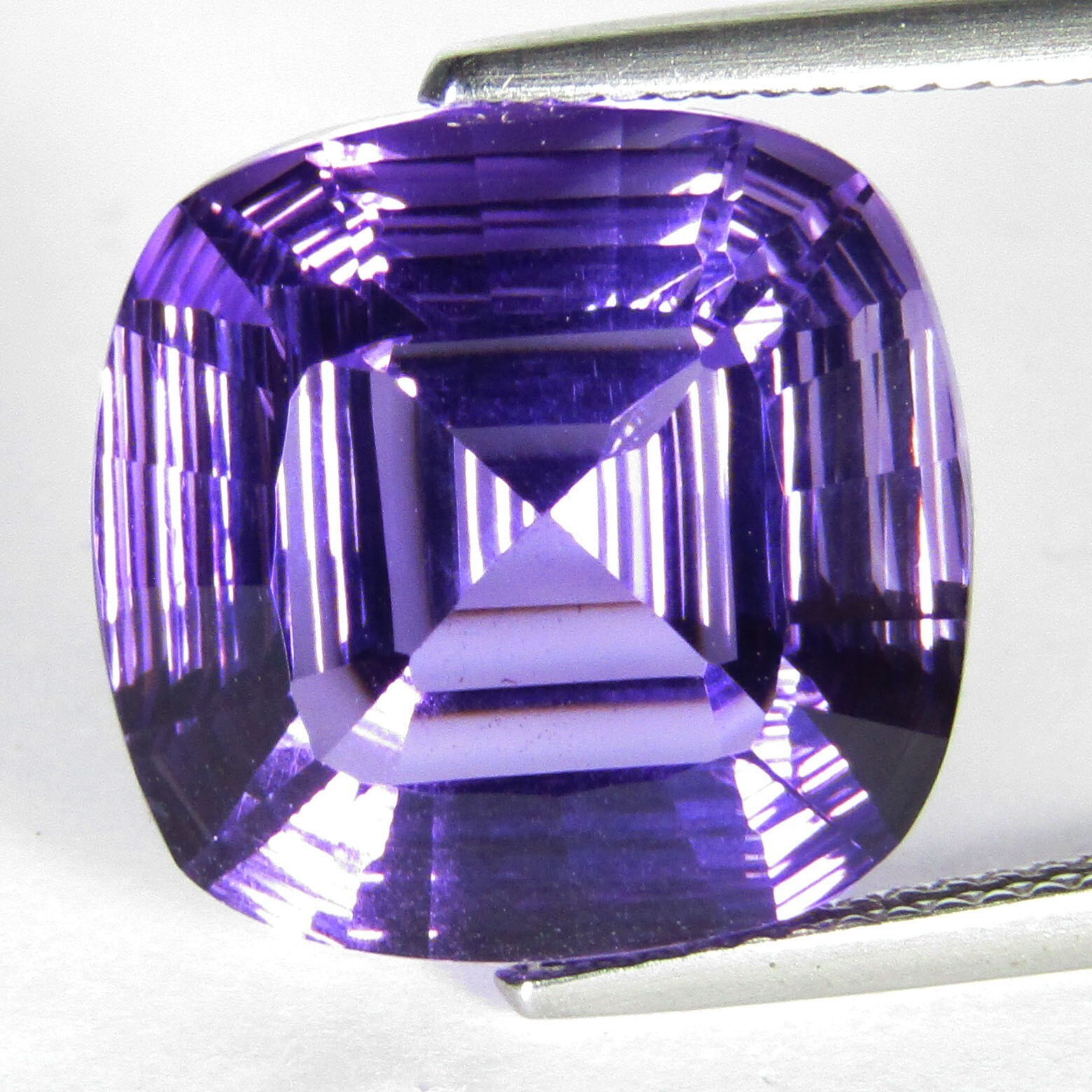 19.80Cts Genuine Natural Amethyst 16.7mm Fashion Cushion Cut Loose Gemstone
