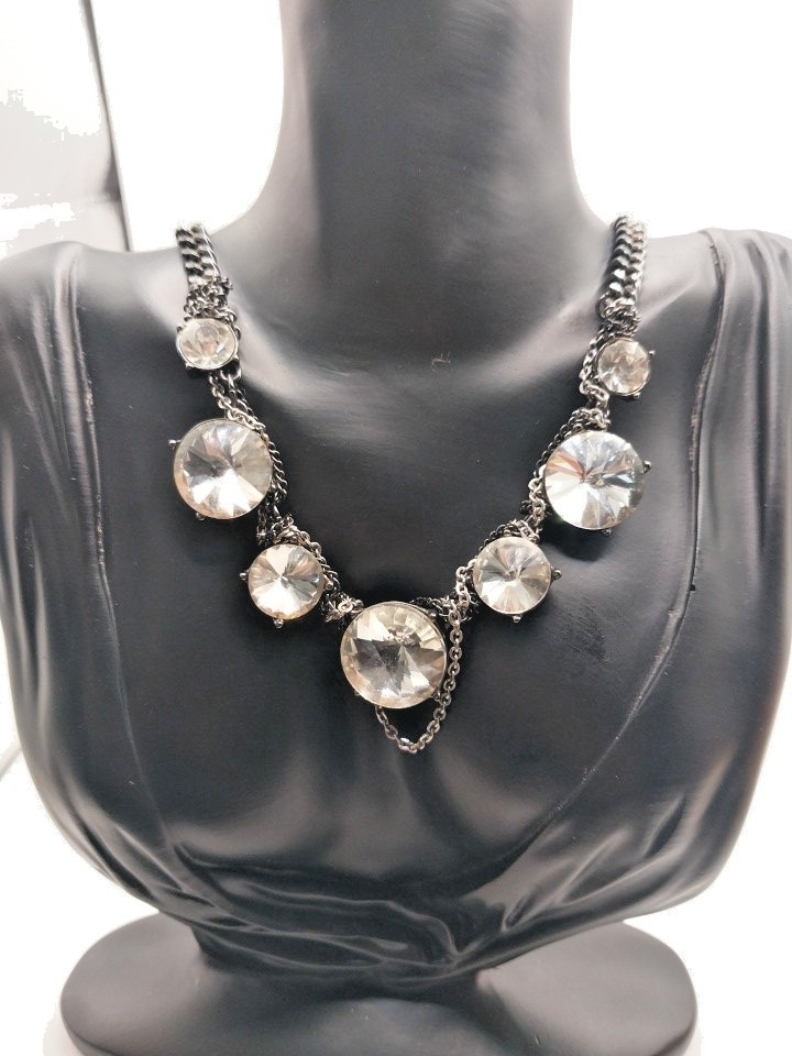 Vintage Vera Wang layered Knot foil back Rhinestone Necklace