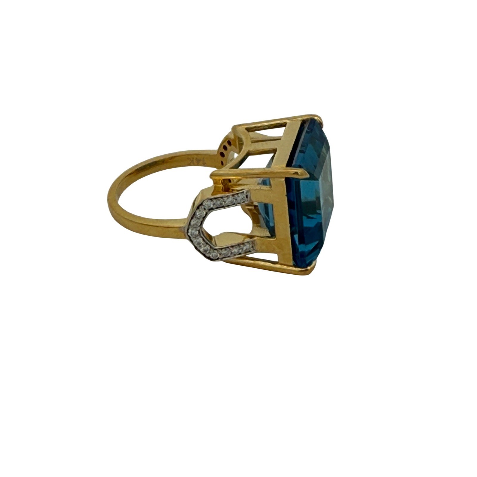 14K Yellow Gold Blue Topaz & Diamond Accent Ring Cocktail Statement Jewelry