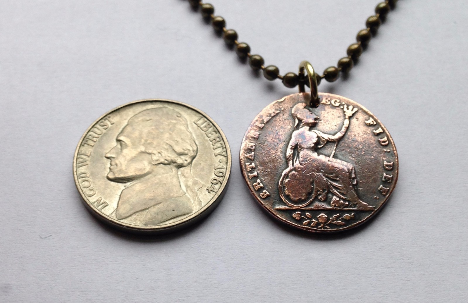 1840’s United Kingdom Farthing coin pendant British Queen Victoria Brits n002237