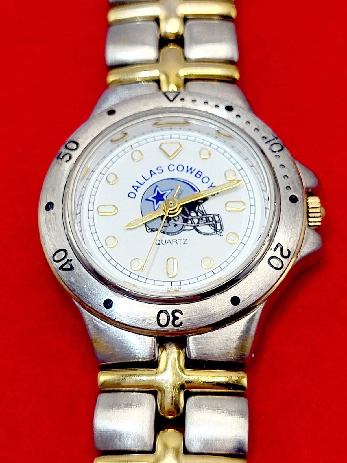 GTE Dallas Cowboys Ladies Women’s Analog Watch 2 Tone 26mm N. MINT New Battery