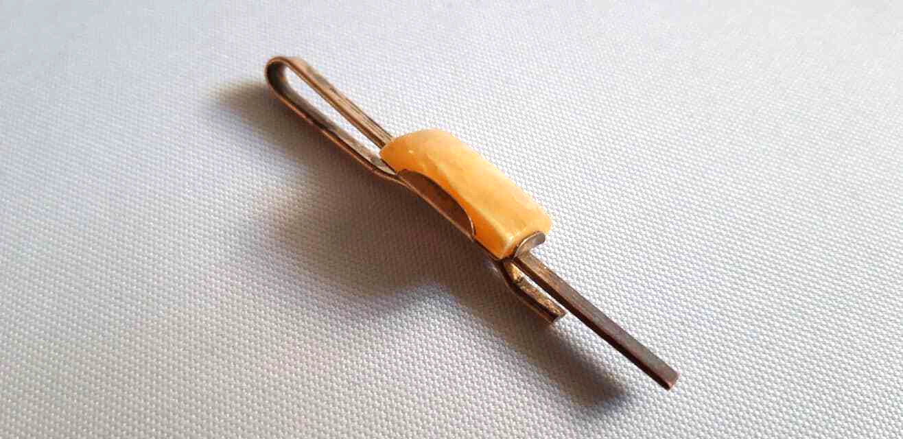 Vintage Brass Tie Bar Clip with cabochon Bakelite