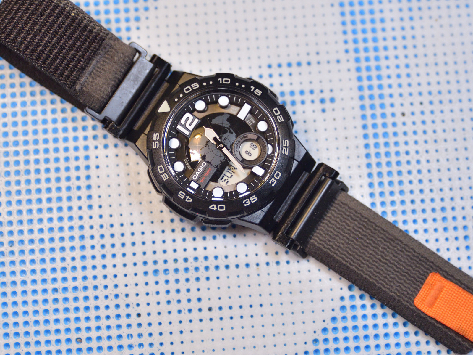 Watch Adapter for Watch Band or Strap Compartible with Casio AEQ-100W